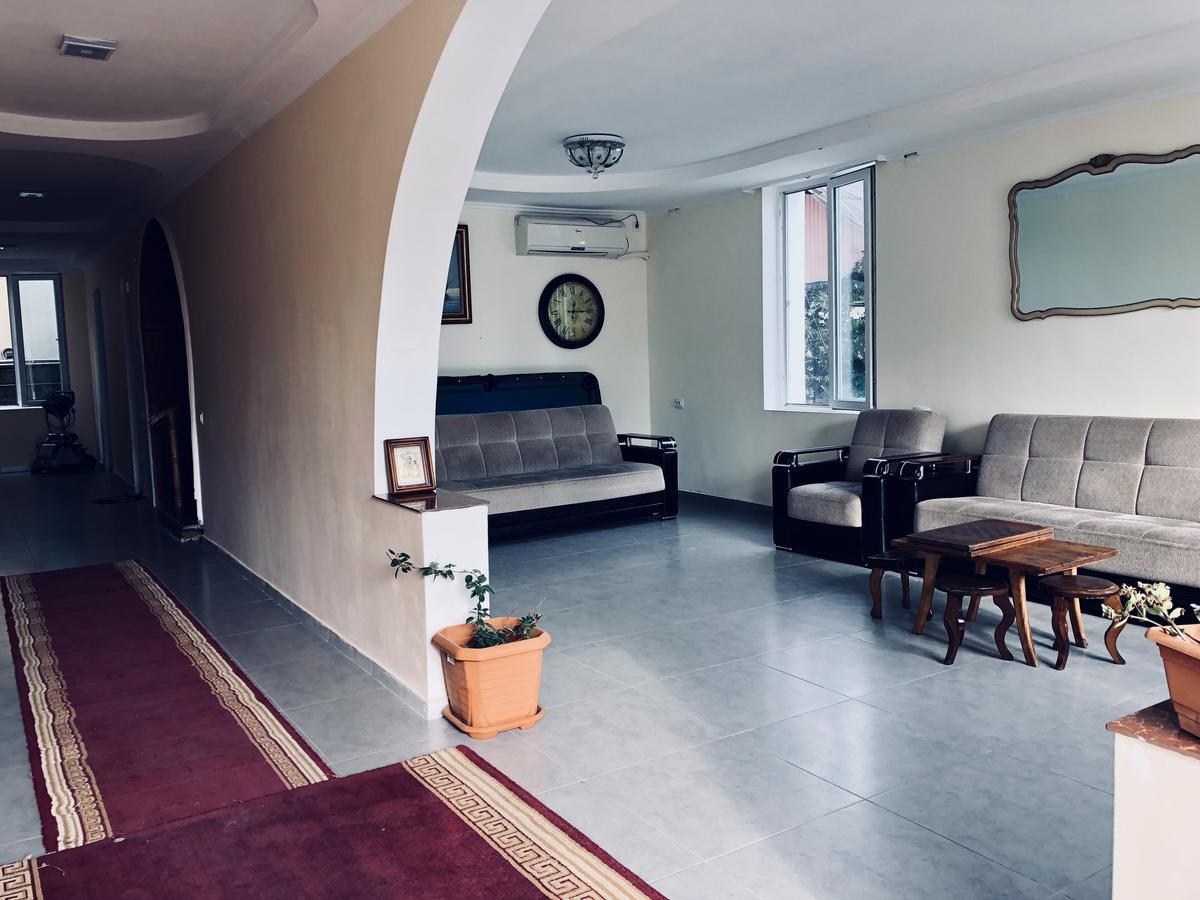 Hotel Mirage Уреки Экстерьер фото